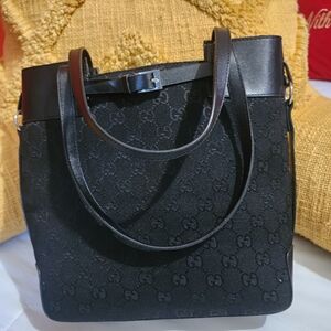 Authentic gucci handbag